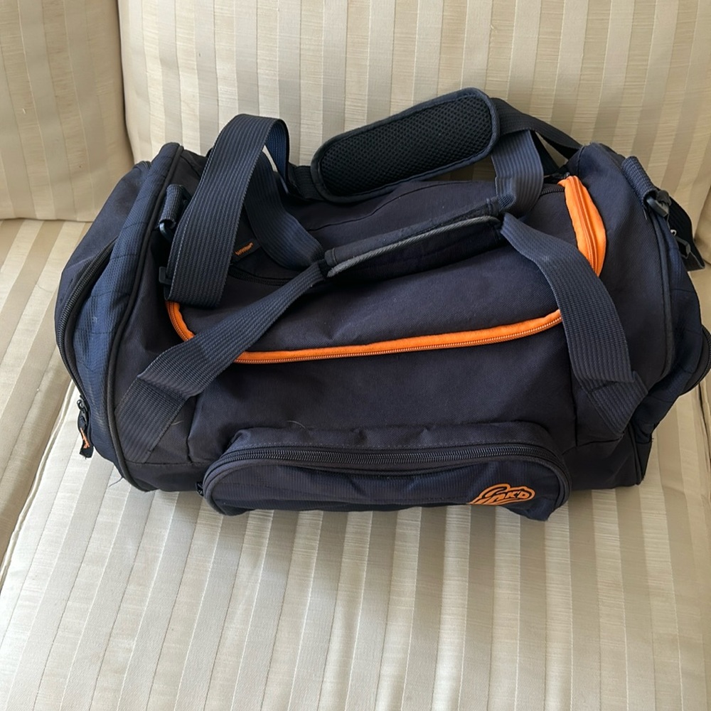 Skullcandy duffle bag
